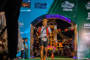 BIB: 5118, 
                            <button type="button" onclick="openModal(21811596)" class="btn btn-primary btn-sm float-right btn-popup" data-toggle="modal" data-target=".modal-high-quality">
                        <i class="fas fa-shopping-cart"></i> Add to Cart
                    </button>
                                            <button type="button" onclick="isThisMe(21811596, true)" class="btn btn-success btn-sm float-right btn-popup btn-isme hidden" data-toggle="tooltip" data-placement="bottom" title="นี่คือรูปของคุณใช่ไหม คลิกที่นี่เพื่อเอาเข้าอัลบั้ม">
                        <i class="fas fa-plus"></i> Add to album
                    </button>
                    <button type="button" onclick="isThisMe(21811596, false)" class="btn btn-warning btn-sm float-right btn-popup btn-isnotme hidden">
                        <i class="fas fa-ban"></i> Remove from album
                    </button>